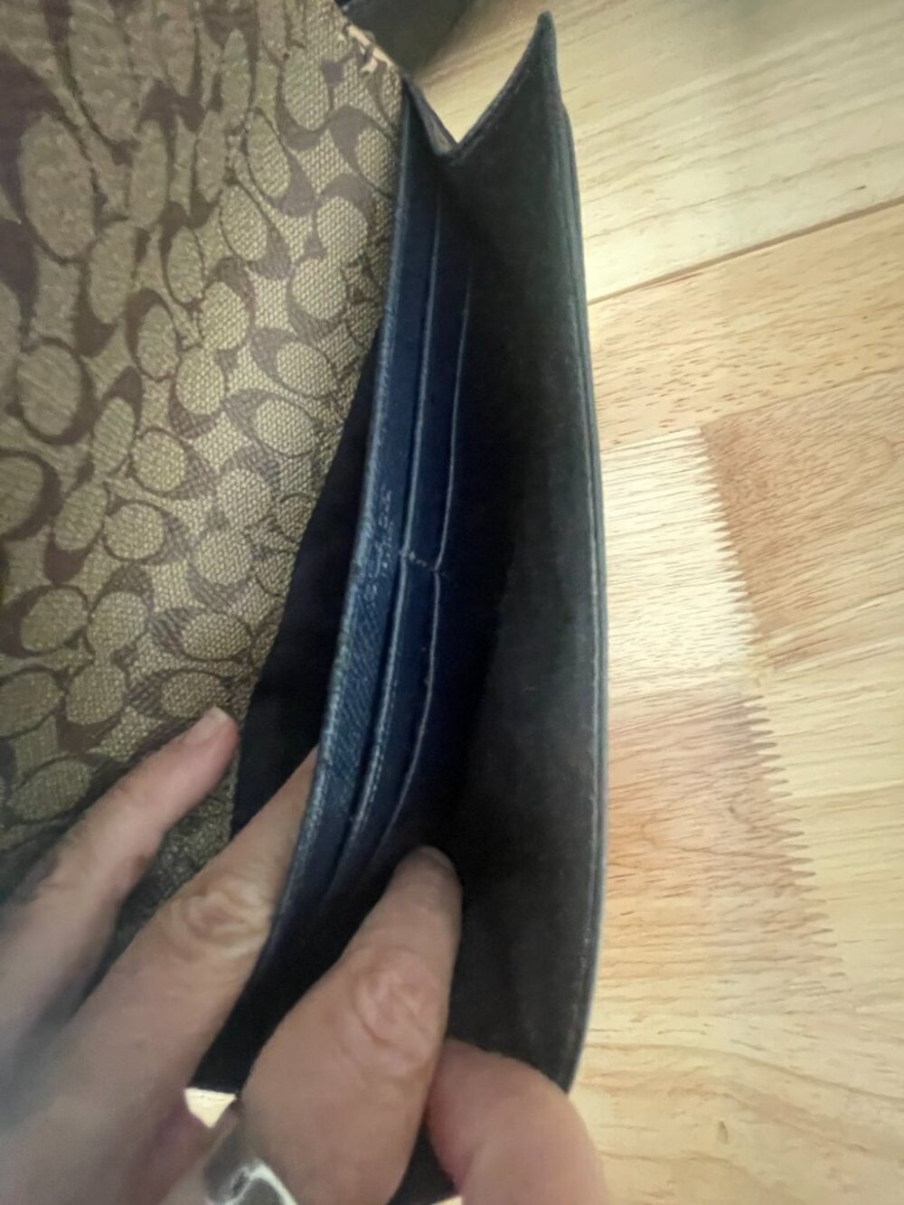 Coach Navy Cross grain Leather Continental Snap Wallet Zip Clutch - Picture 3 of 9